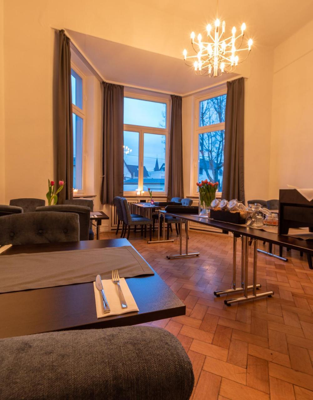Hotel Von Sayn 3*